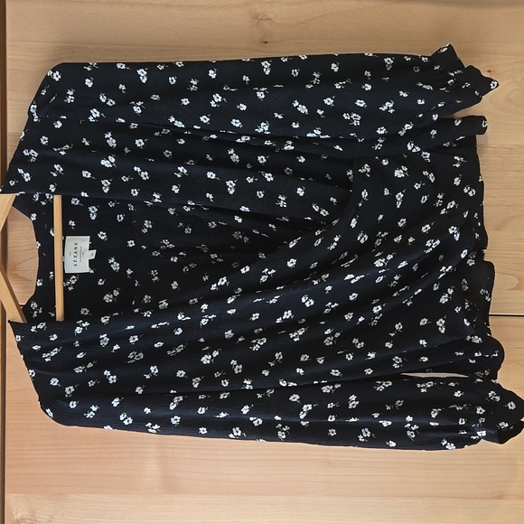 Sezane Floral Blouse and Skirt Set, GUC, French Chic, Quiet Luxury Paris - Picture 2 of 12